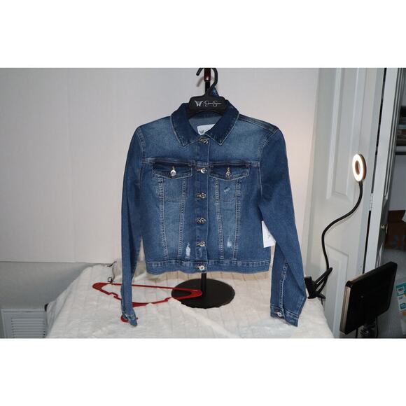 Jessica Simpson Women's Uptown Denim Jacket-Size XS-NWT - Picture 1 of 6